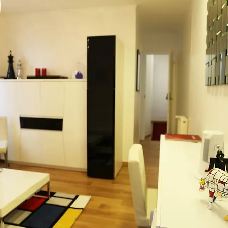 Bed and breakfast Les De - Parc Des Expositions Porte De Versailles 4*