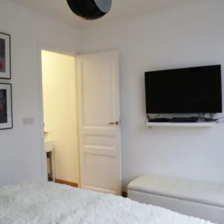לינה וארוחת בוקר Les De - Parc Des Expositions Porte De Versailles 4*