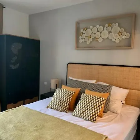 Les De - Parc Des Expositions Porte De Versailles 4* Vanves