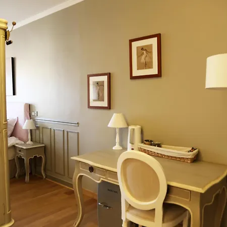 Bed and breakfast Les De - Parc Des Expositions Porte De Versailles